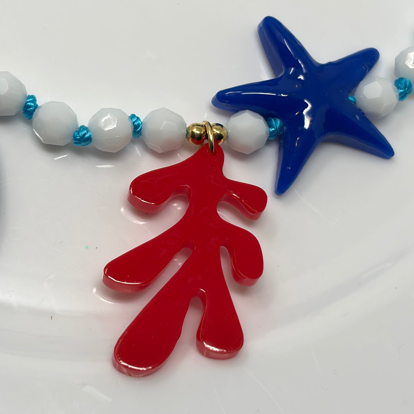 Handmade Ocean Resin Necklace Set – Adjustable Macrame Beaded Necklace with Starfish, Coral & Fish Pendant + Matching Earrings