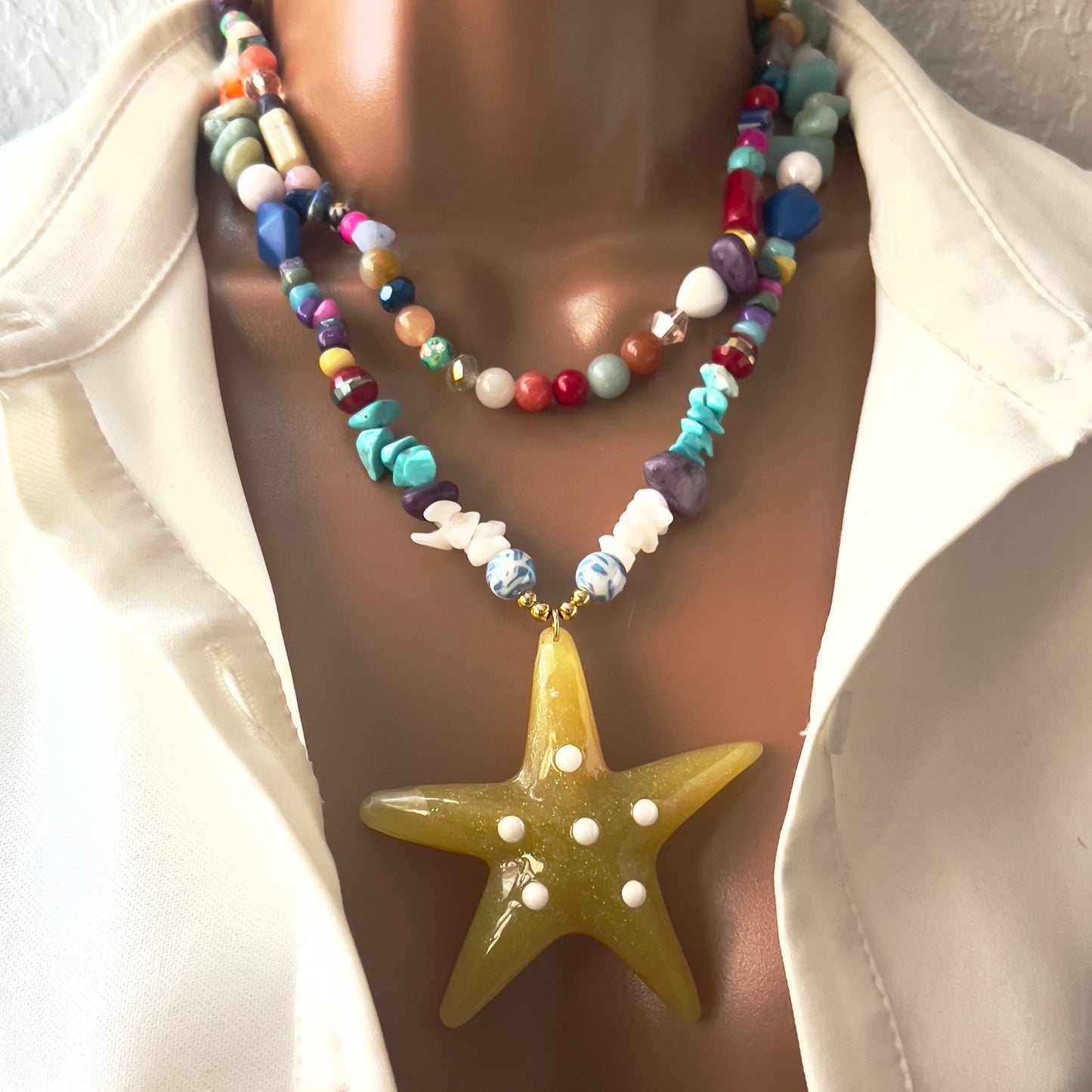 Chunky Starfish Pendant Necklace, Chunky Charm Necklace, Gemstone Beaded Necklace, Resin Starfish Pendant Necklace, Turquoise Neclace, Opal Necklace