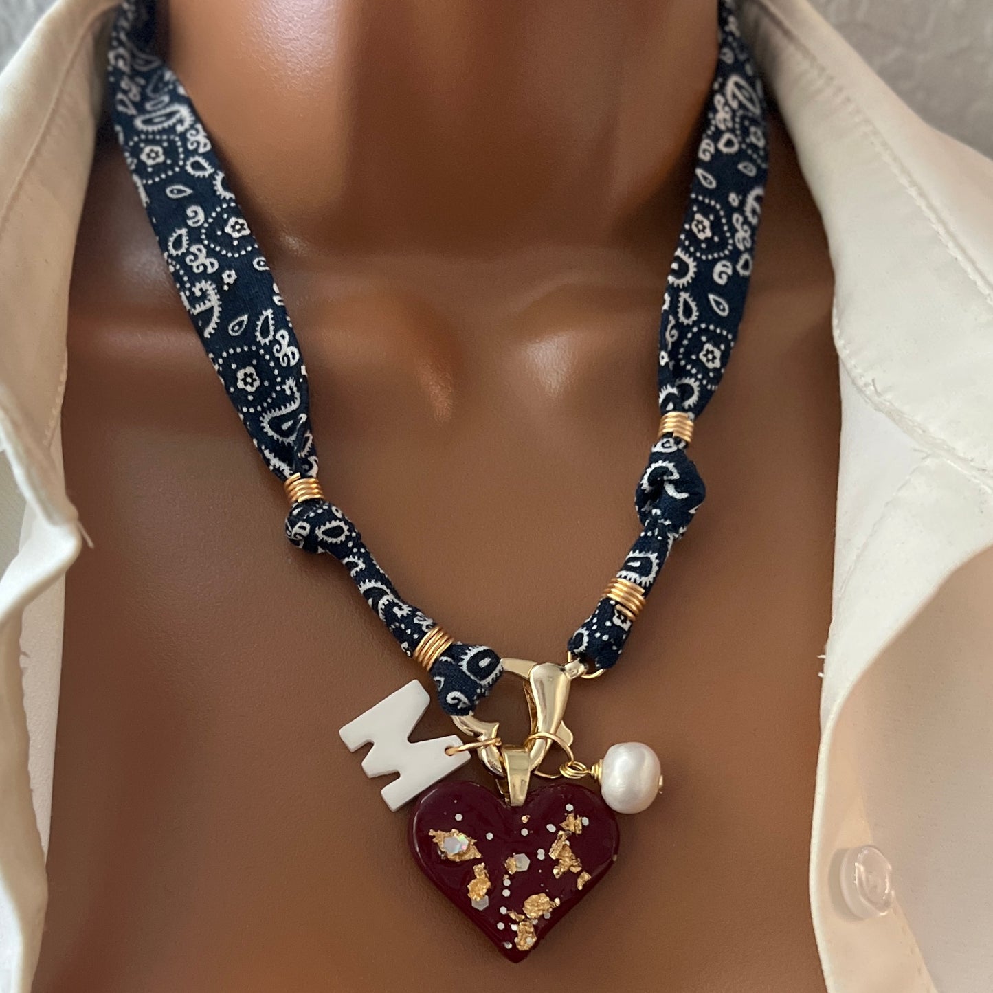Custom Bandana Charm Necklace, Carabiner Bandana Pendant Necklace, Boho Scarf Necklace, Vintage Charm Necklace, Fabric Pendant Necklace Gift