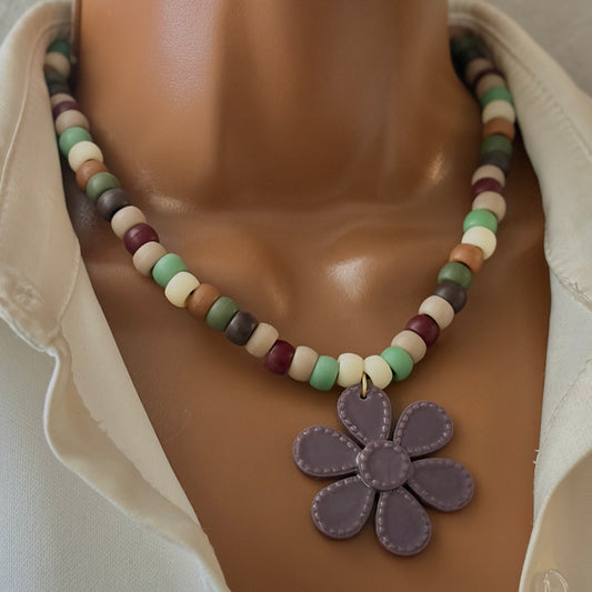 Handmade Resin Flower Charm Necklace, Beaded Necklace, Western Resin Pendant Necklace, Unique Boho Jewelry Gif