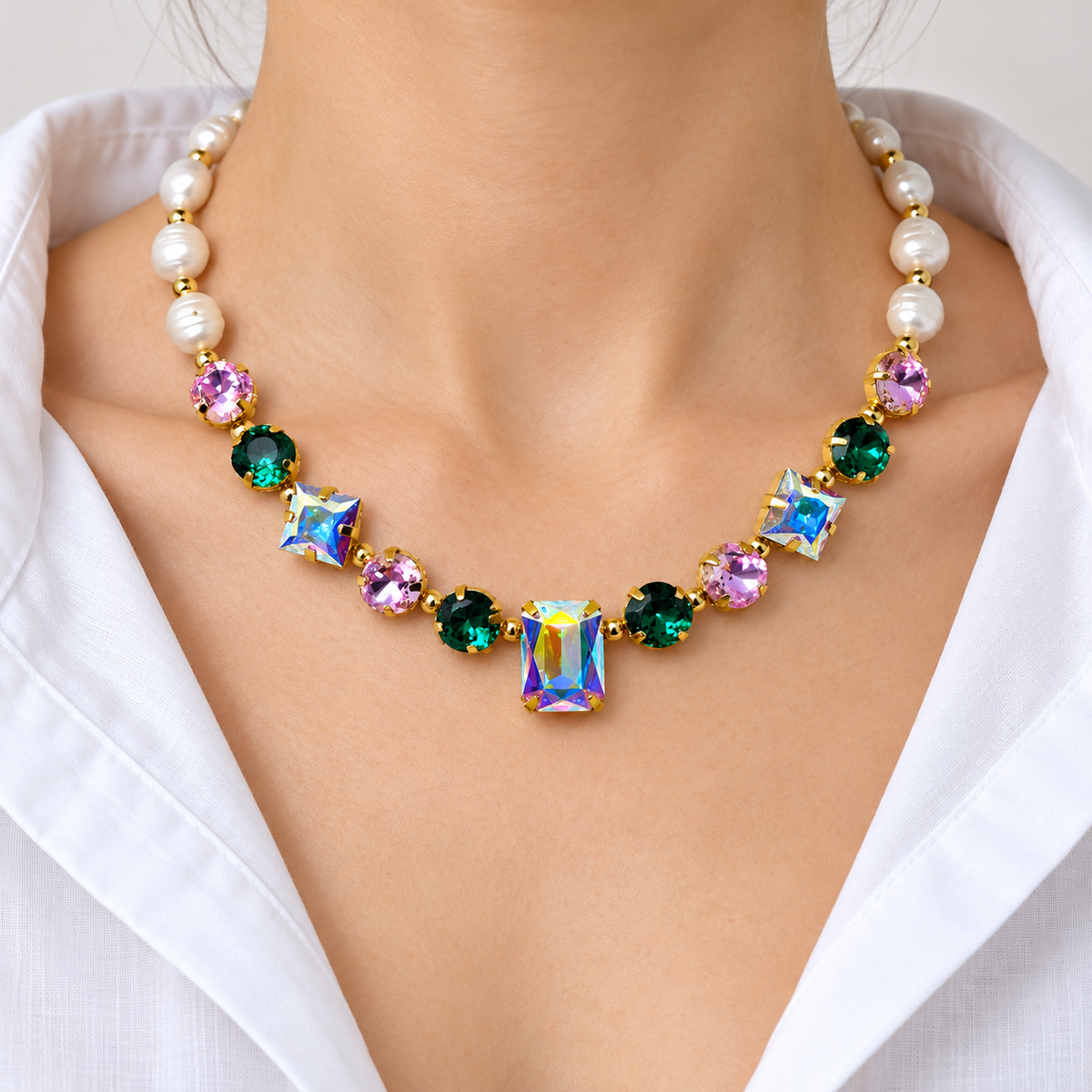 Natural Pearl Necklace with Swarovski Crystals