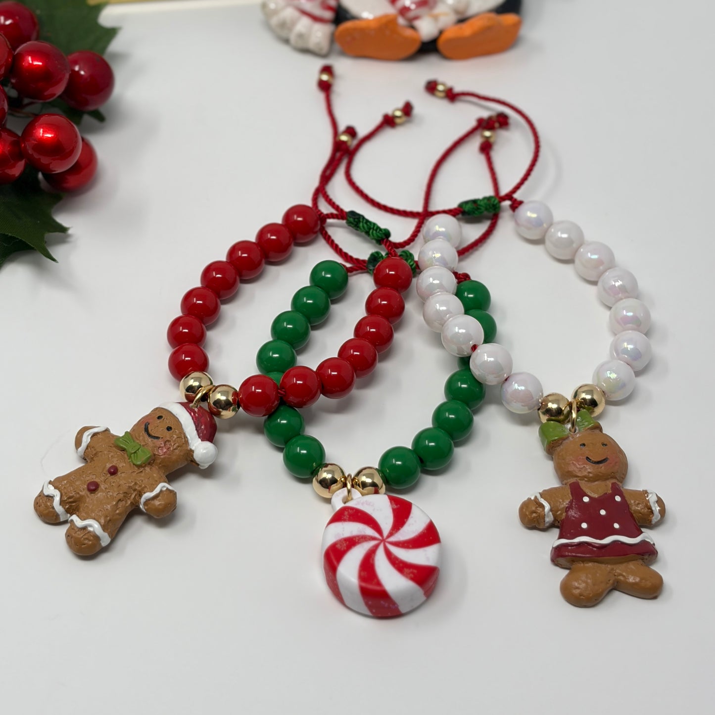 Gingerbread Christmas Bracelet Set, Matching Beaded Bracelet, Holiday Ho Ho Charm Bracelet