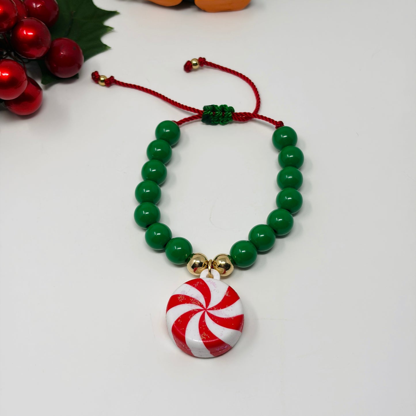 Gingerbread Christmas Bracelet Set, Matching Beaded Bracelet, Holiday Ho Ho Charm Bracelet