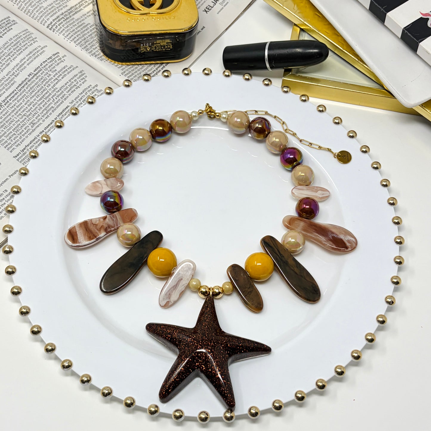 Maxi Starfish Statement Necklace – Adjustable Beach Jewelry with Acrylic & Ceramic Beads, Resin Pendant