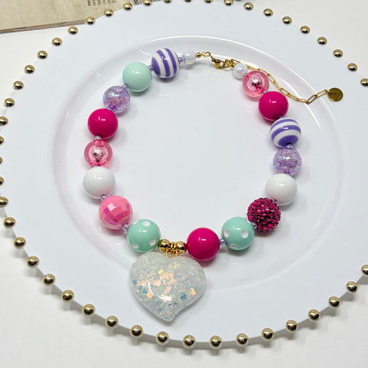 Chunky Beaded Heart Pendant Necklace – Colorful Acrylic Statement Necklace with Resin Heart Charm, Adjustable Chain