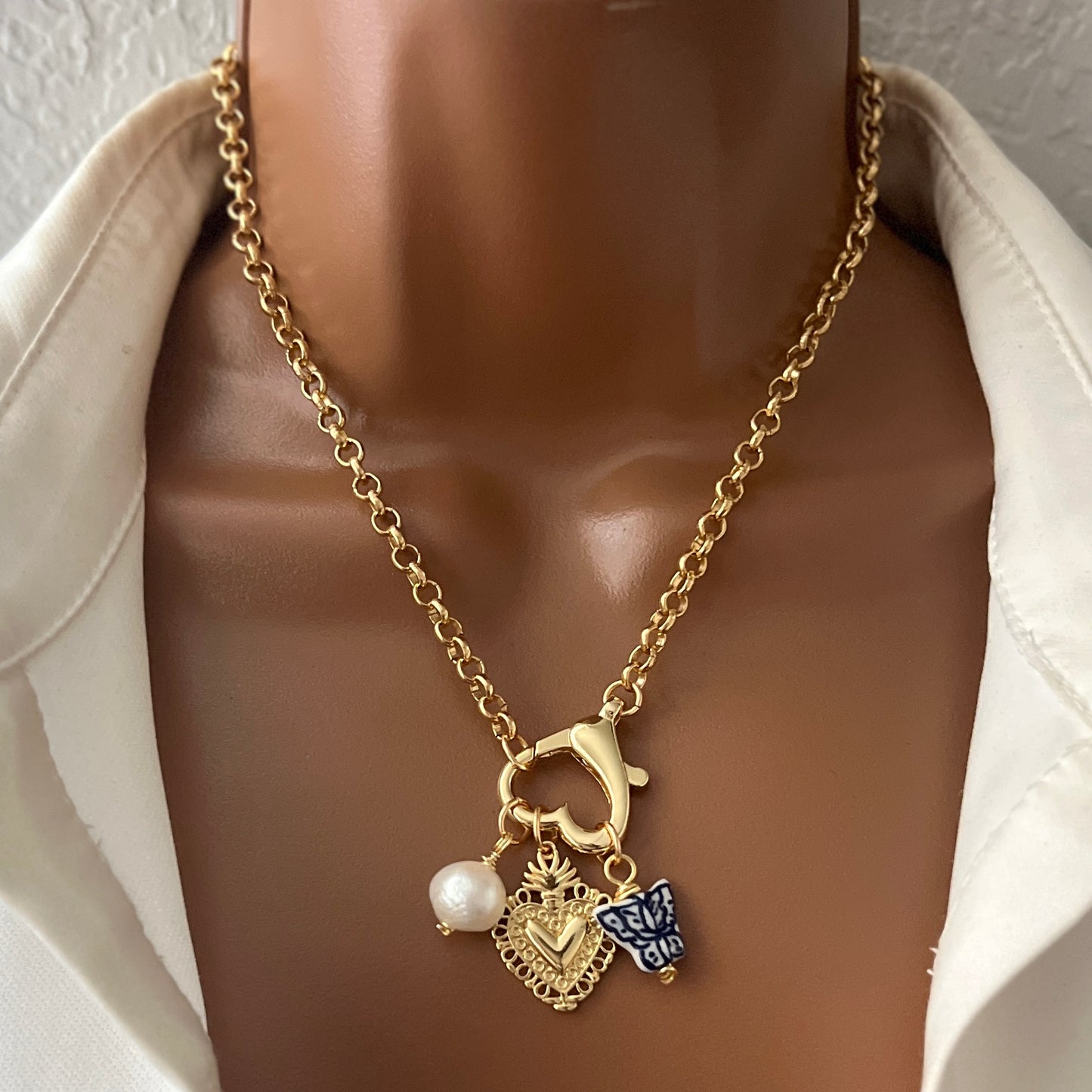 Carabiner necklace, Chunky charm necklace, Custom gold vintage, handmade Christmas gift women, paperclip necklace, pearl pendant