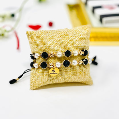 PEARL AND BLACK CRYSTAL BEADED BRACELET SET