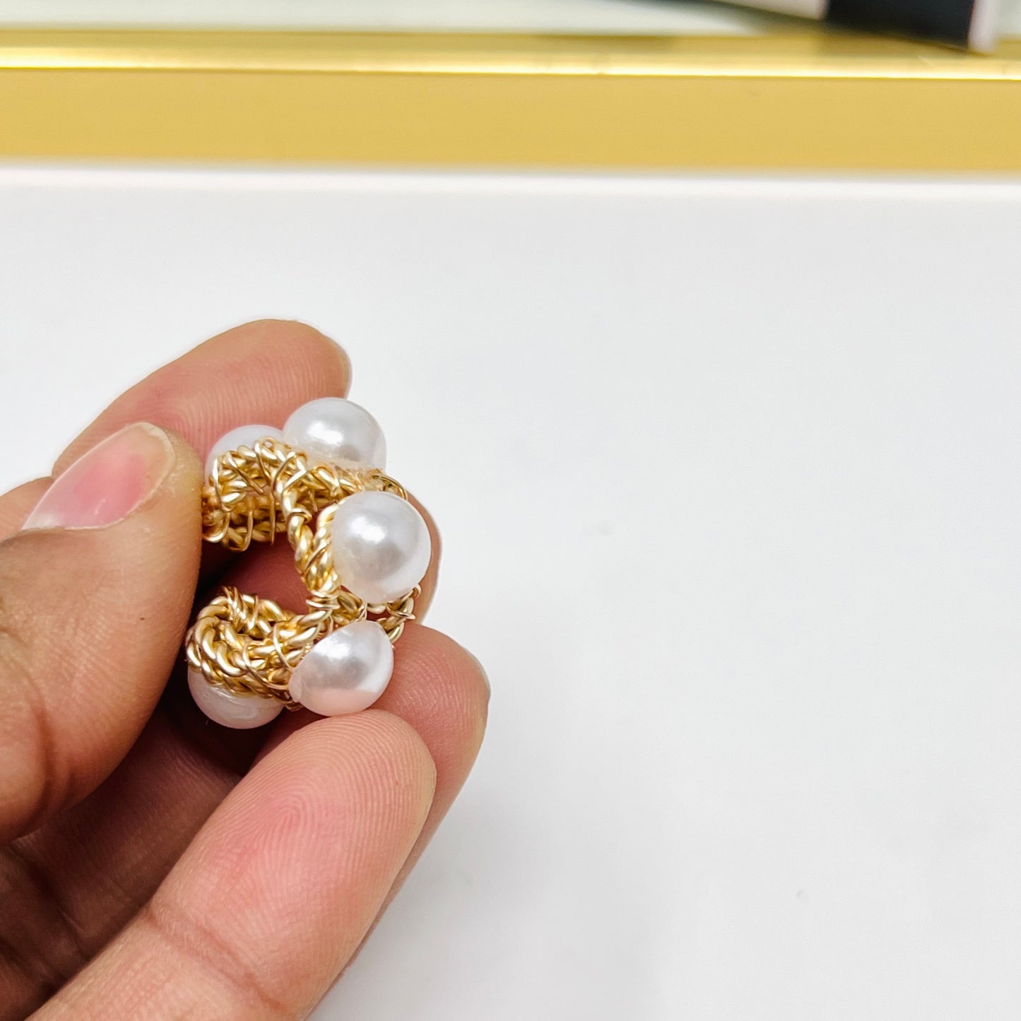 Gold ear cuffs, ear cuffs no piercing, Pearl ear cuff earring, Thick ear cuffs, handmade embroidery ear cuffs, ear cuff lapis, Ring ear cuff