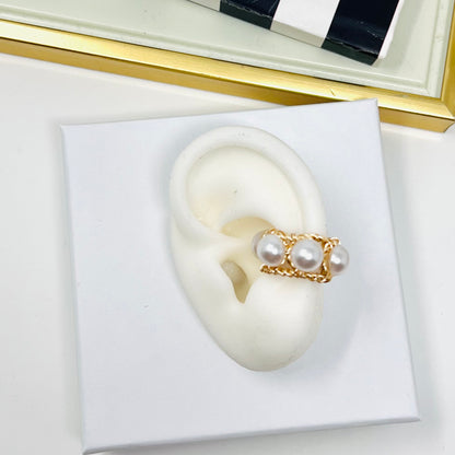 Gold ear cuffs, ear cuffs no piercing, Pearl ear cuff earring, Thick ear cuffs, handmade embroidery ear cuffs, ear cuff lapis, Ring ear cuff
