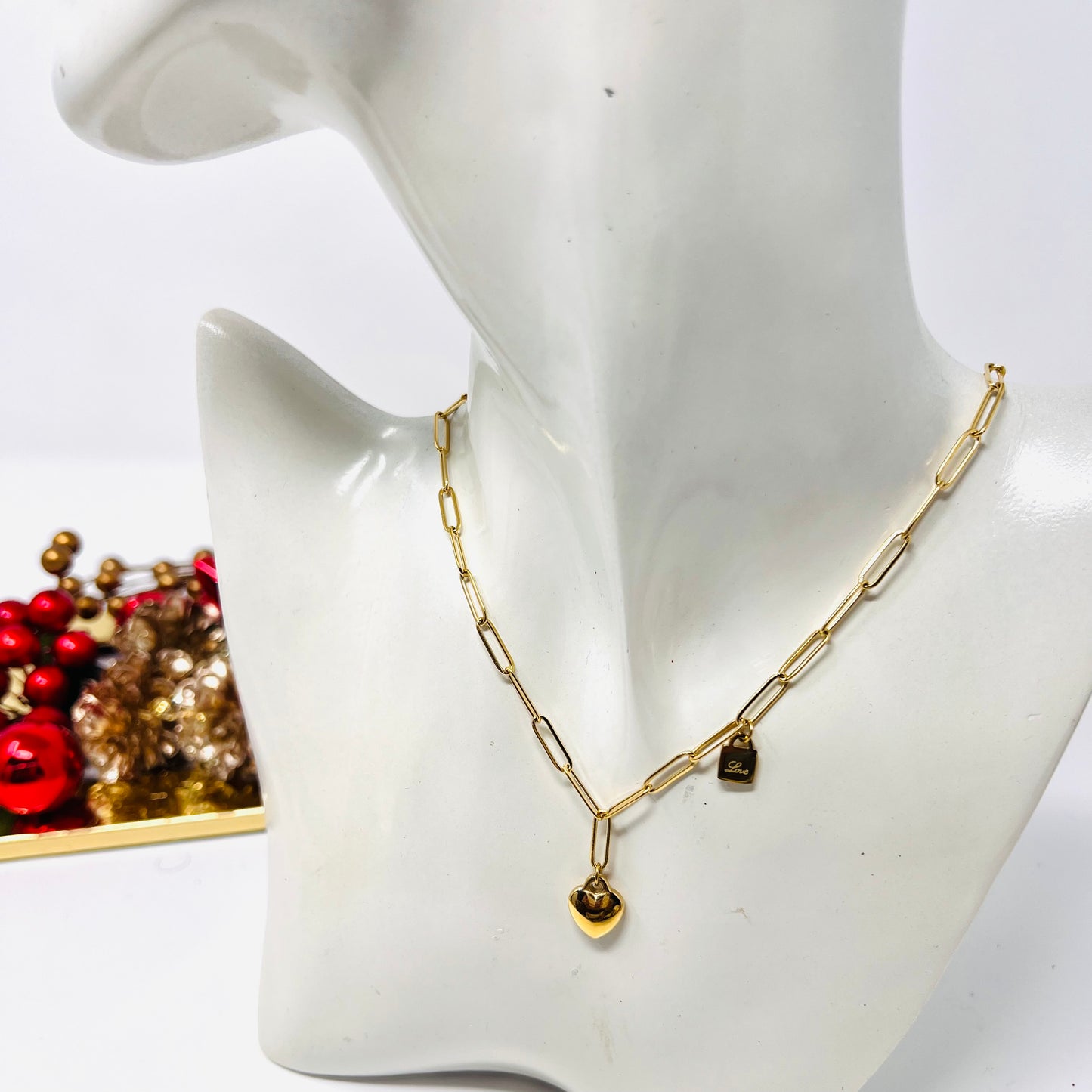 Heart Gold Chain Link Necklace