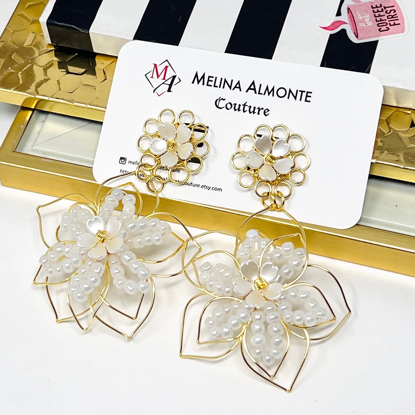 Handmade flower earring with natural pearl for women