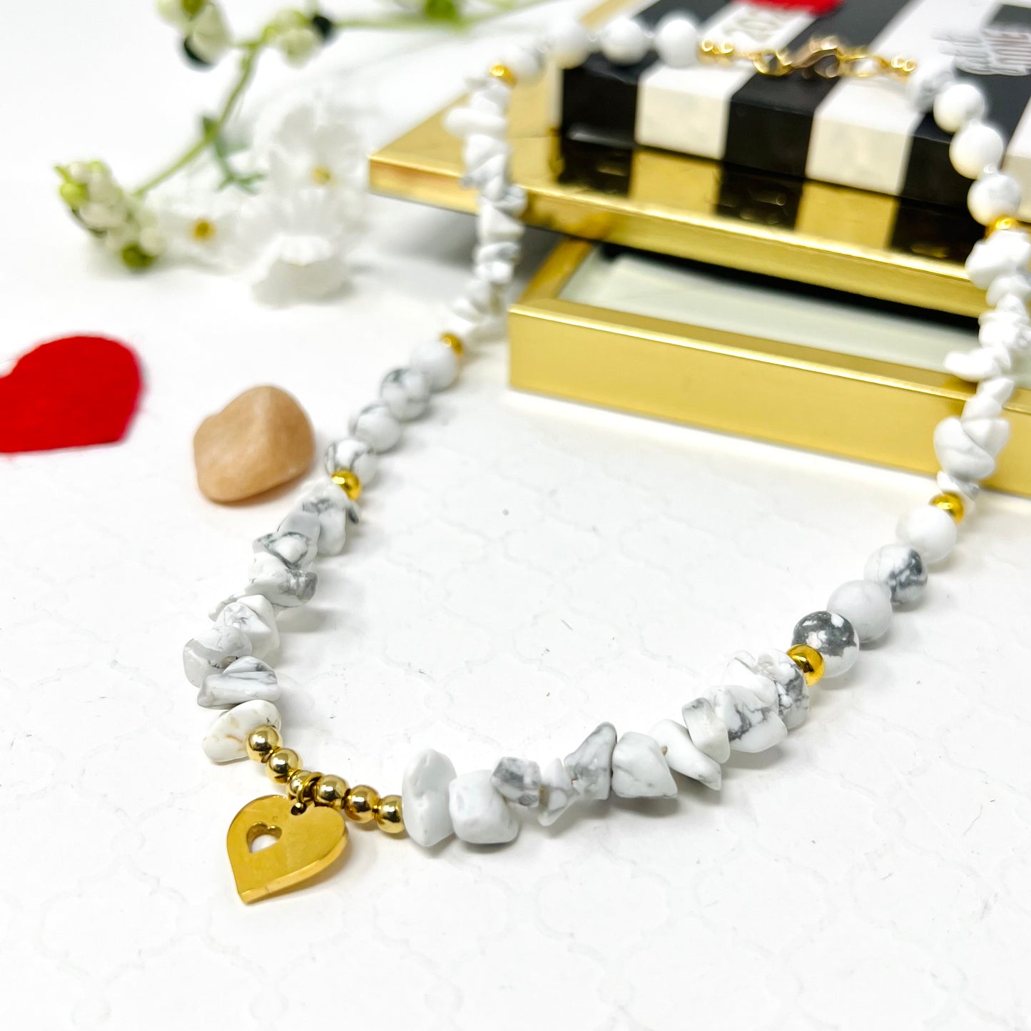 White Bead Necklace And Pendant In Stainless Steel