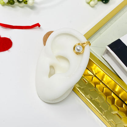 Pearl Ear cuff, Ear cuff no piercing, Gold ear cuff, huggies earrings, cartilage hoop, Ear Cuff, Hippie jewelry