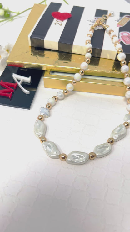 Pearl necklace, natural pearls and hematites beads choker necklace