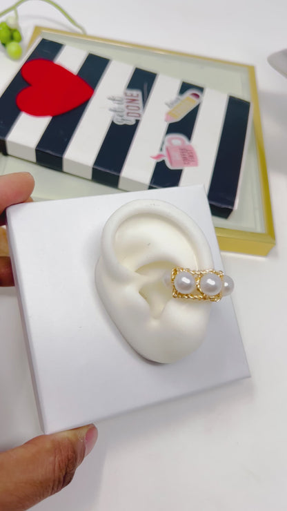 Gold ear cuffs, ear cuffs no piercing, Pearl ear cuff earring, Thick ear cuffs, handmade embroidery ear cuffs, ear cuff lapis, Ring ear cuff