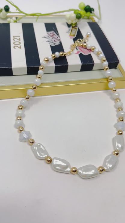 Pearl necklace, natural pearls and hematites beads choker necklace