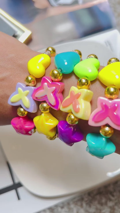 Summer butterfly bracelet, clay bead bracelet, beaded bracelet, flower bracelet, charm bracelet